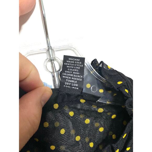 INC International Concepts Blouse Ruffles Black Yellow Polka Dots Womens M Nylon - Picture 7 of 7